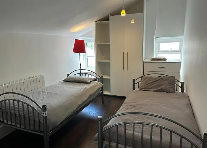 Sarsfields Communities * דבלין